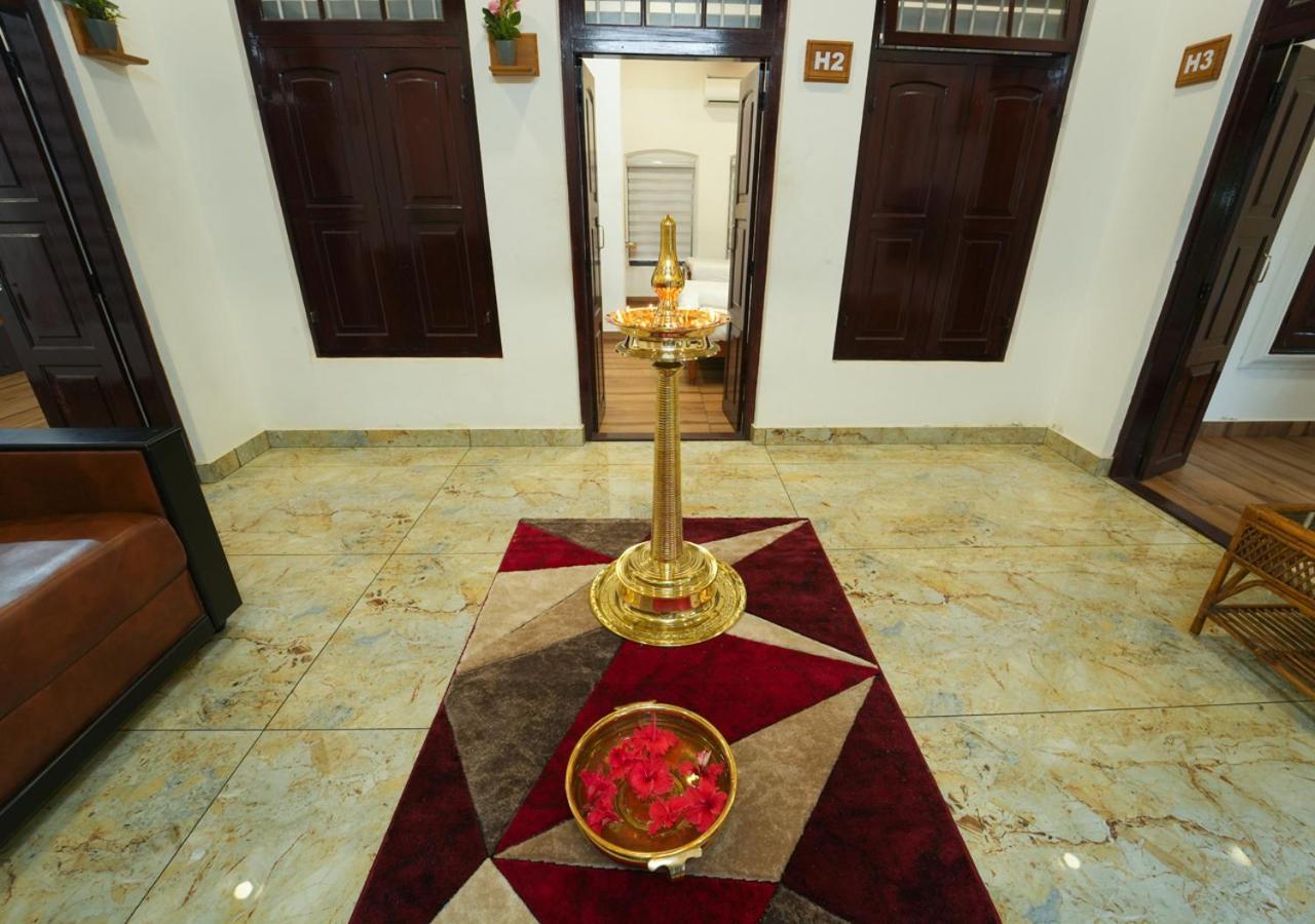 Pop Tavern Kovalam Beach Villa By Voye Homes Bagian luar foto