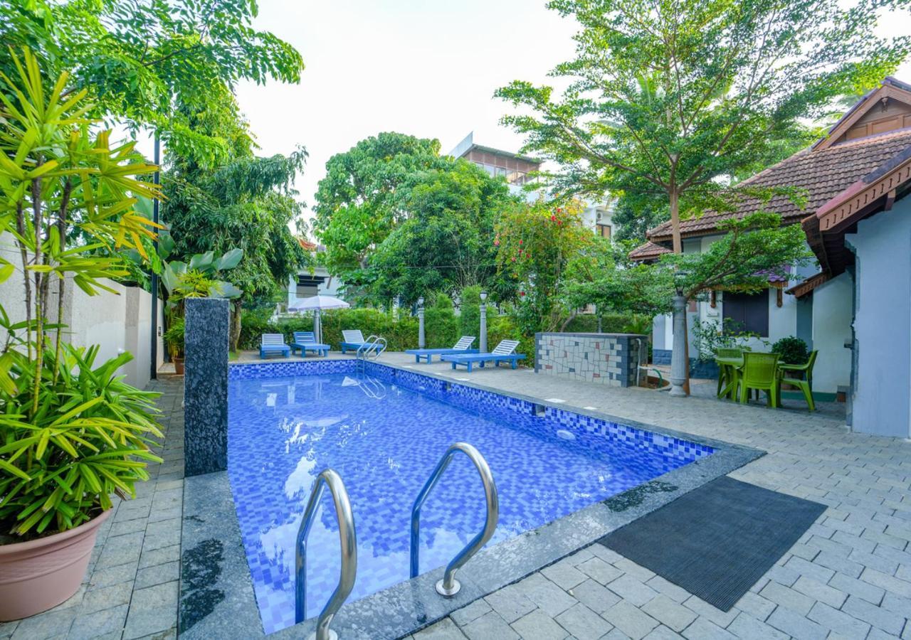 Pop Tavern Kovalam Beach Villa By Voye Homes Bagian luar foto