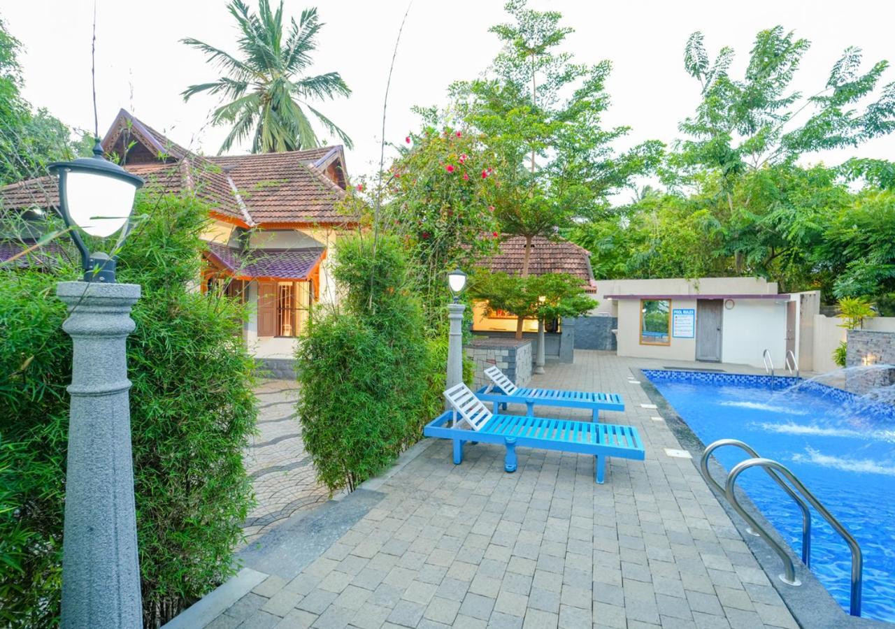 Pop Tavern Kovalam Beach Villa By Voye Homes Bagian luar foto