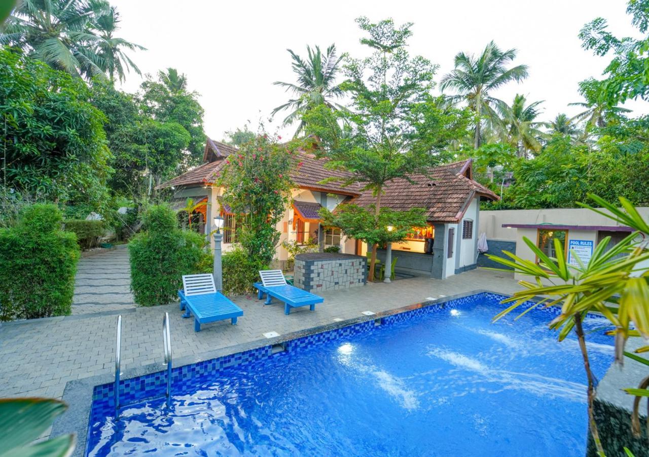 Pop Tavern Kovalam Beach Villa By Voye Homes Bagian luar foto