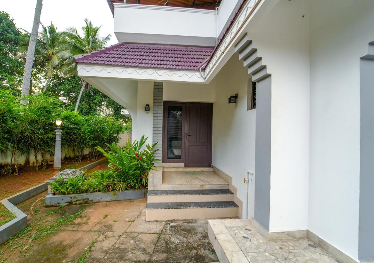 Pop Tavern Kovalam Beach Villa By Voye Homes Bagian luar foto