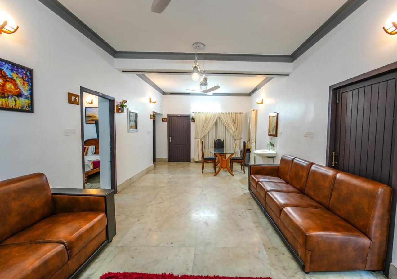 Pop Tavern Kovalam Beach Villa By Voye Homes Bagian luar foto