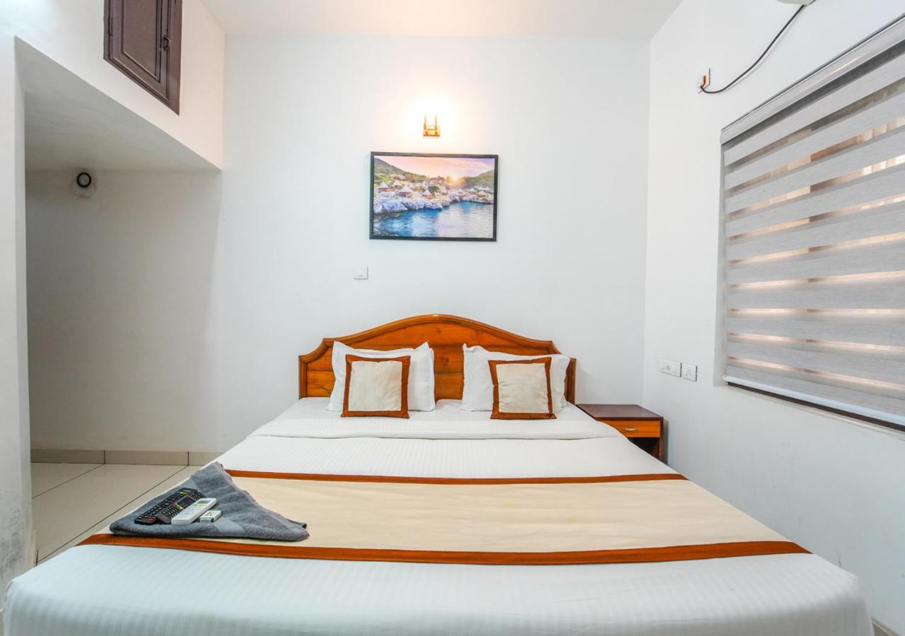 Pop Tavern Kovalam Beach Villa By Voye Homes Bagian luar foto