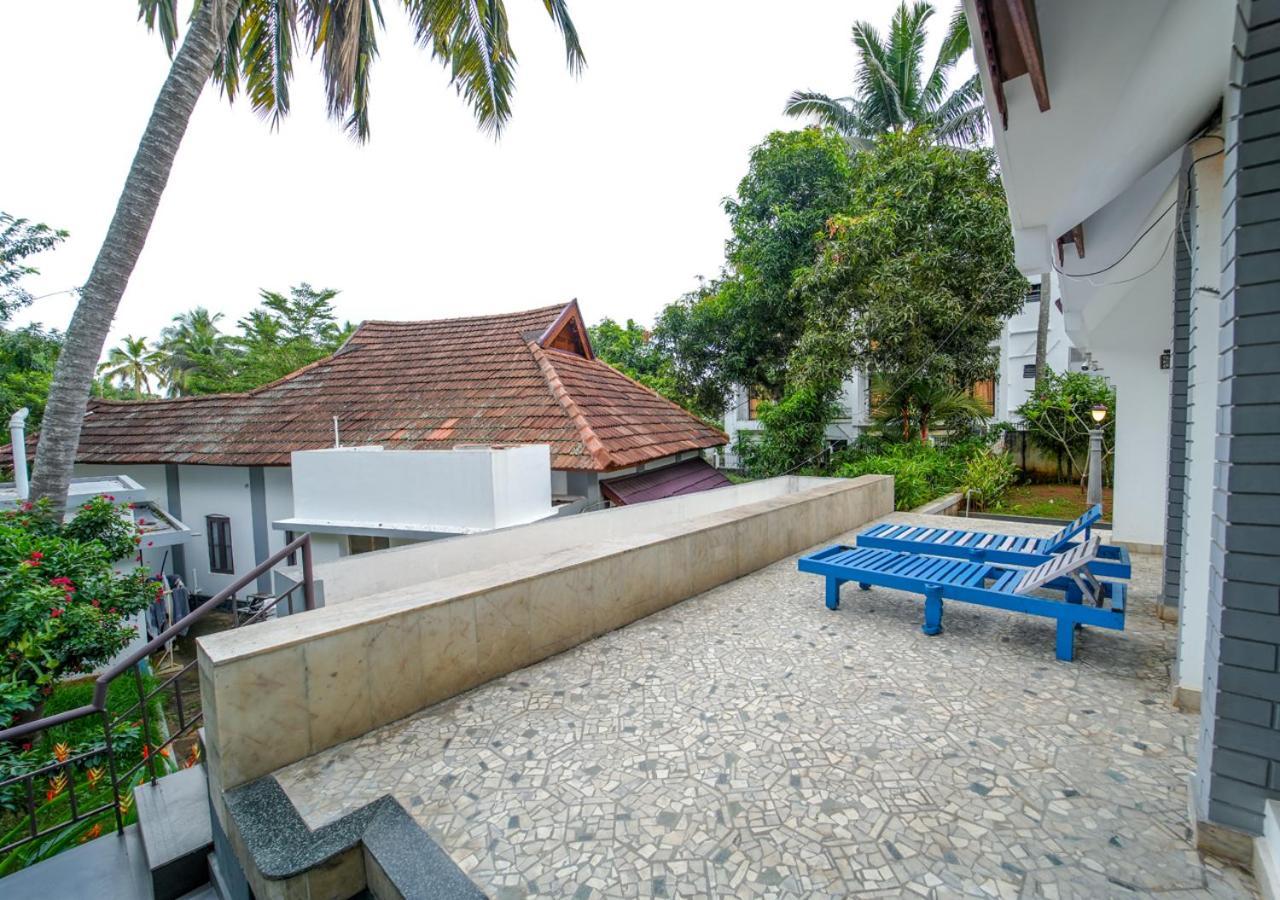 Pop Tavern Kovalam Beach Villa By Voye Homes Bagian luar foto